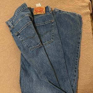 Women’s Levi's Classic Blue Jeans Straight Leg